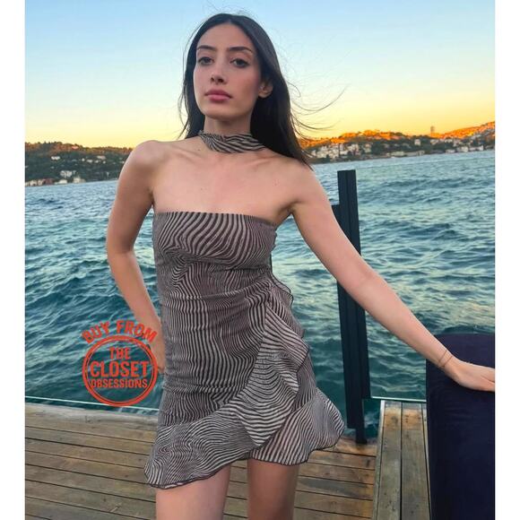 RARE!!! ZARA BLOGGER FAVE!!! Strapless Short Dress NWT - Picture 3 of 16